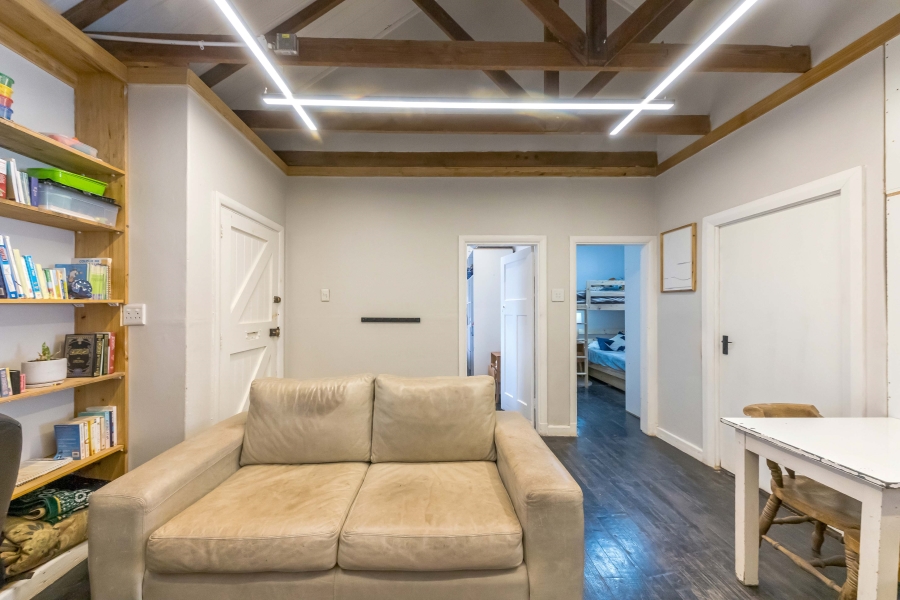 2 Bedroom Property for Sale in Athlone Western Cape